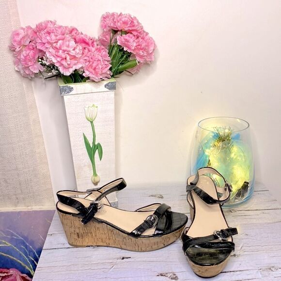 🌷 Franco Sarto🌷Black Snakeskin Corkscrew Platform Wedge Sandals NWOT 8.5M - Picture 4 of 9